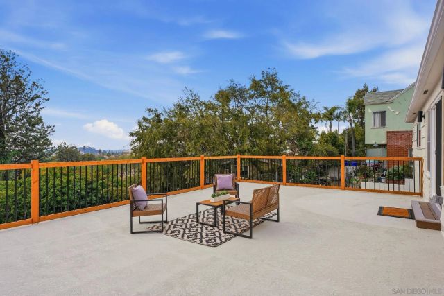 4800 Lee Ave, La Mesa, CA 91942