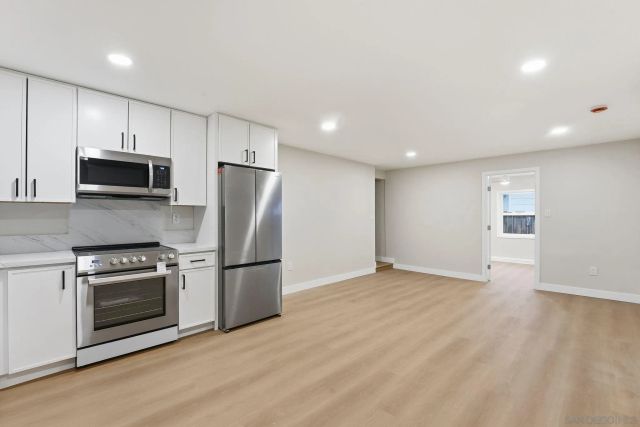 4800 Lee Ave, La Mesa, CA 91942