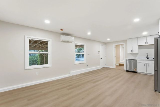 4800 Lee Ave, La Mesa, CA 91942