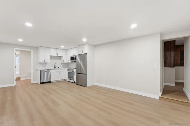 4800 Lee Ave, La Mesa, CA 91942