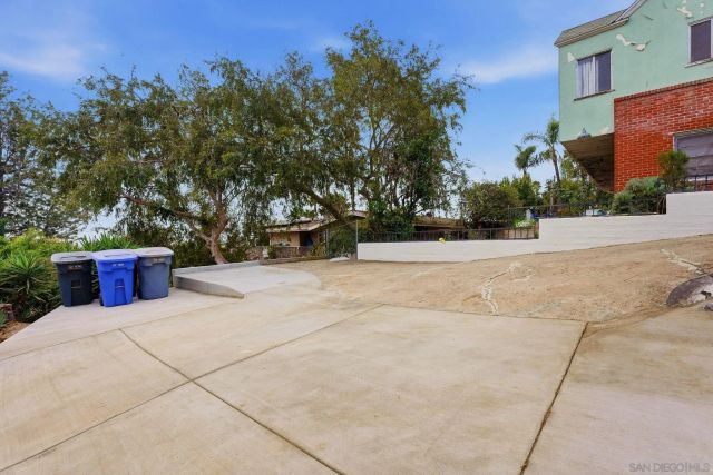 4800 Lee Ave, La Mesa, CA 91942