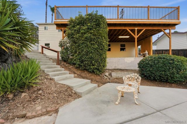 4800 Lee Ave, La Mesa, CA 91942