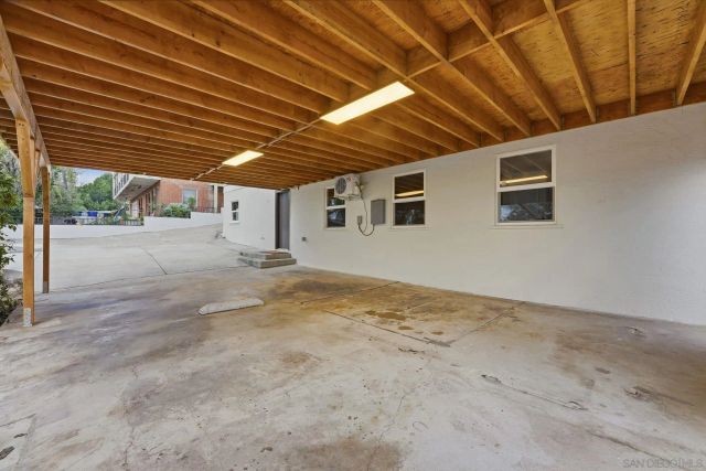 4800 Lee Ave, La Mesa, CA 91942