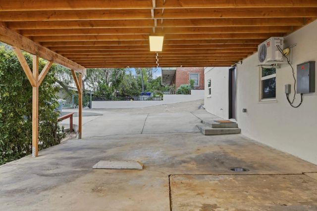 4800 Lee Ave, La Mesa, CA 91942