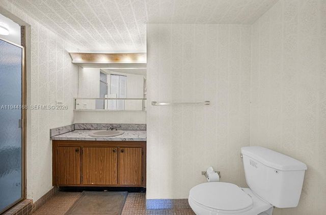 7135 Collins Ave 435, Miami Beach, FL 33141