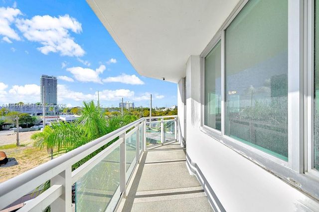 7135 Collins Ave 435, Miami Beach, FL 33141