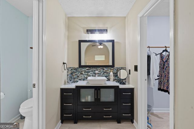 1768 Floye Drive, Loganville, GA 30052
