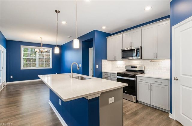 1639 Abberly Place, Graham, NC 27253