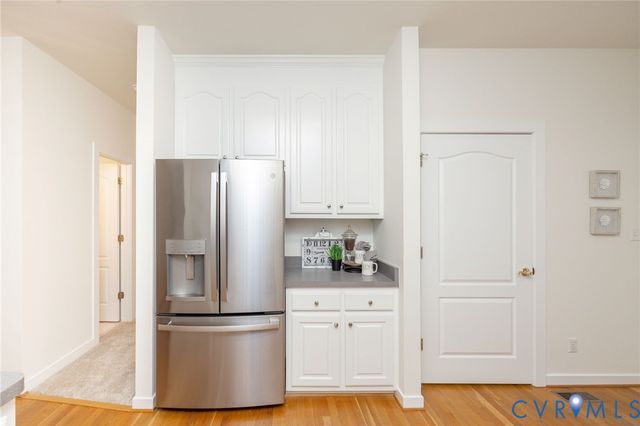 5713 Promontory Pl, Midlothian, VA 23112