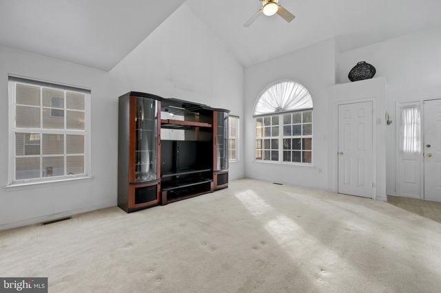 6804 ZOOK PL, Riverdale, MD 20737