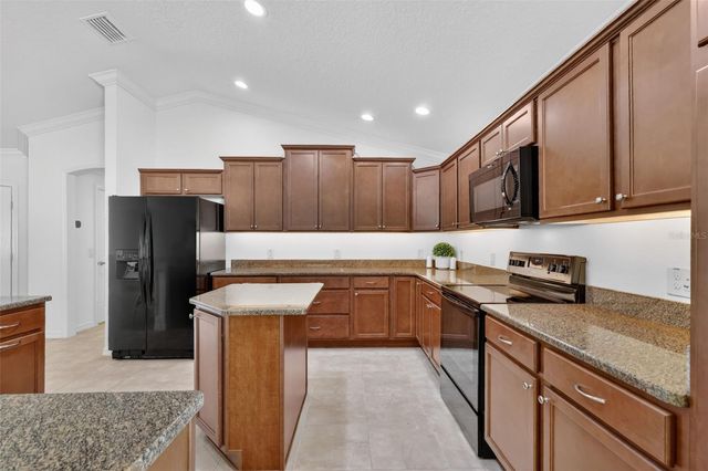 2873 CHARLEVOIX STREET, The Villages, FL 32163