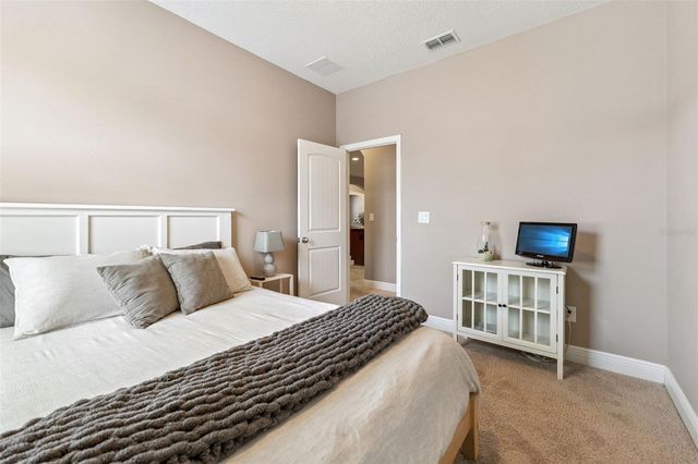 280 MAGNETA LOOP, Auburndale, FL 33823
