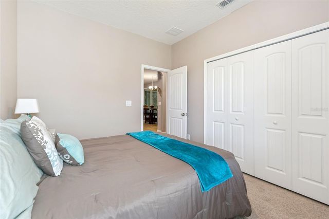 280 MAGNETA LOOP, Auburndale, FL 33823