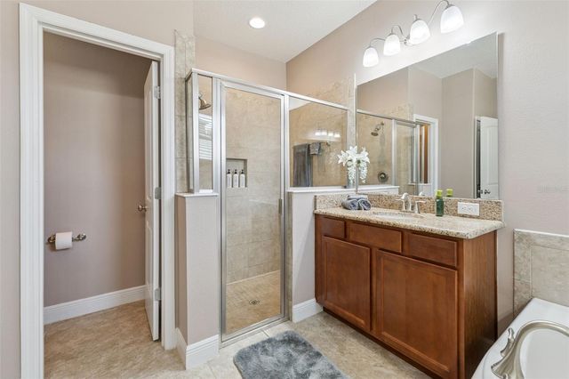 280 MAGNETA LOOP, Auburndale, FL 33823