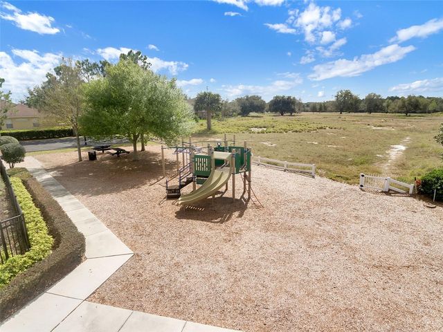 280 MAGNETA LOOP, Auburndale, FL 33823