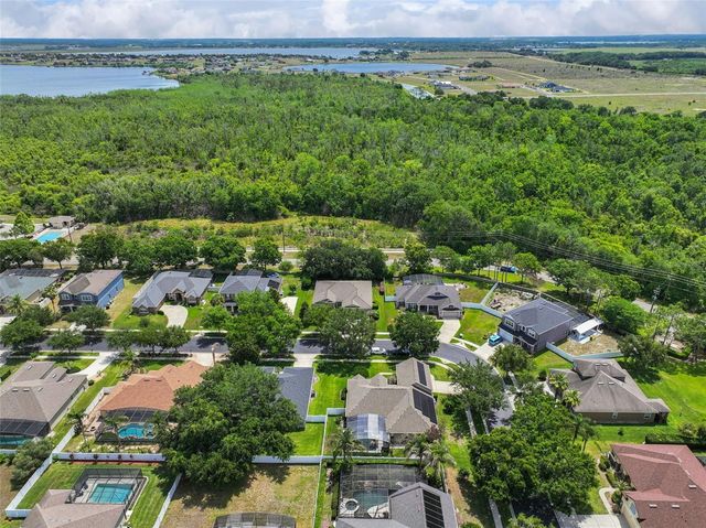 280 MAGNETA LOOP, Auburndale, FL 33823