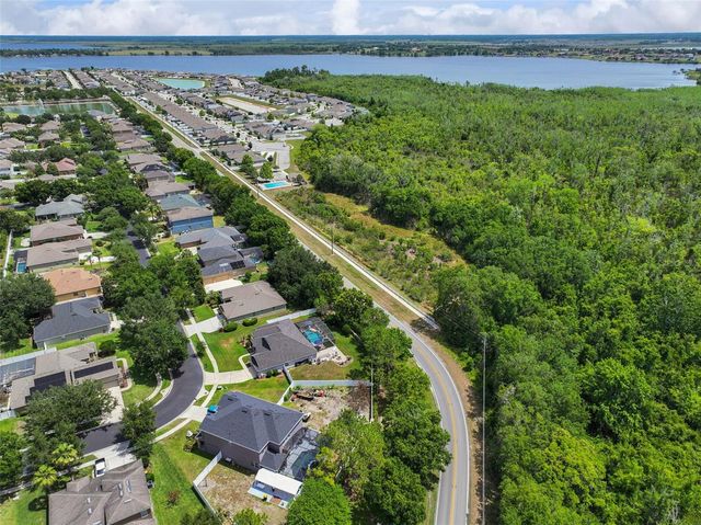280 MAGNETA LOOP, Auburndale, FL 33823
