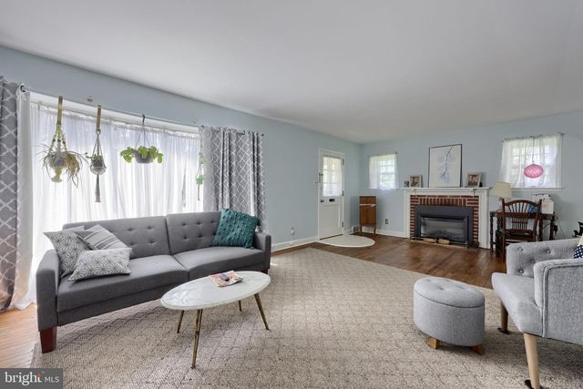 812 BRIGHTON AVE, Reading, PA 19606