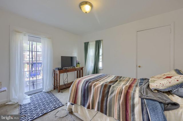812 BRIGHTON AVE, Reading, PA 19606