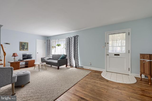 812 BRIGHTON AVE, Reading, PA 19606