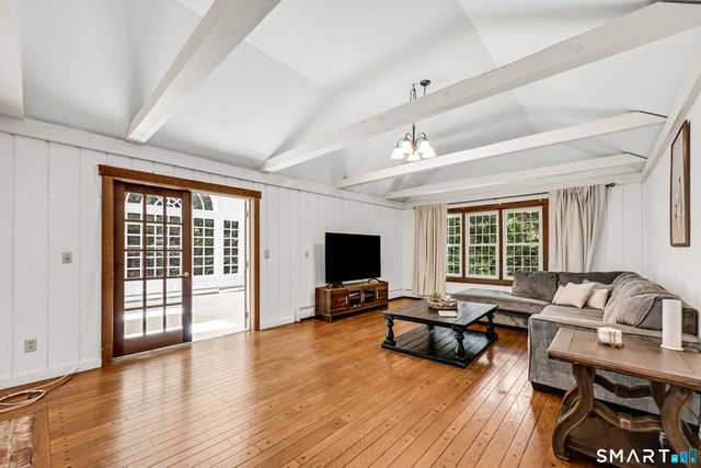 75 Great Ring Road, Newtown, CT 06482