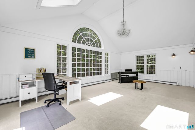 75 Great Ring Road, Newtown, CT 06482