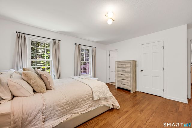 75 Great Ring Road, Newtown, CT 06482