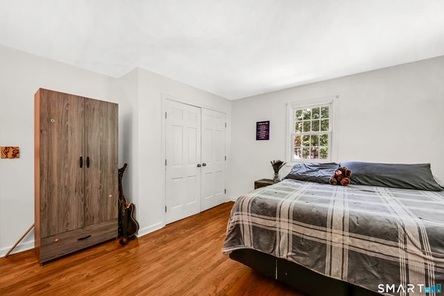 75 Great Ring Road, Newtown, CT 06482