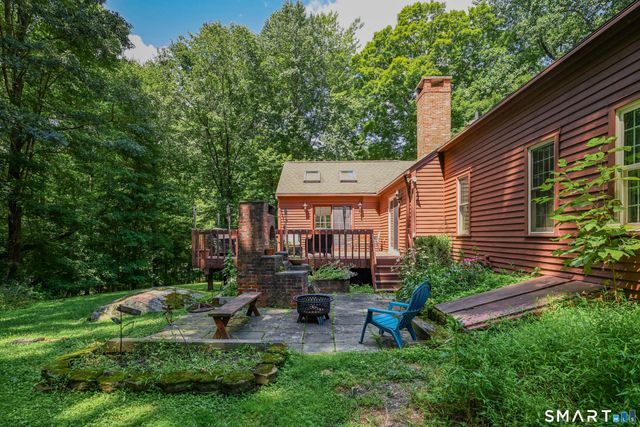 75 Great Ring Road, Newtown, CT 06482