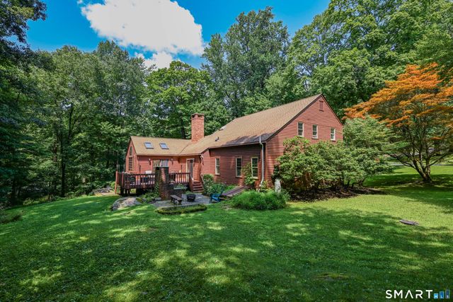 75 Great Ring Road, Newtown, CT 06482
