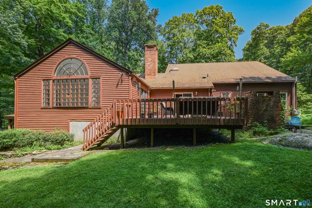 75 Great Ring Road, Newtown, CT 06482