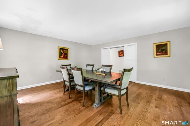 75 Great Ring Road, Newtown, CT 06482