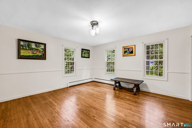 75 Great Ring Road, Newtown, CT 06482