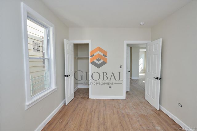 762 E 221st Street, Bronx, NY 10467