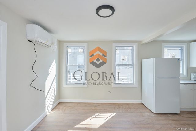 762 E 221st Street, Bronx, NY 10467