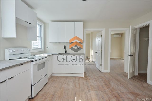 762 E 221st Street, Bronx, NY 10467