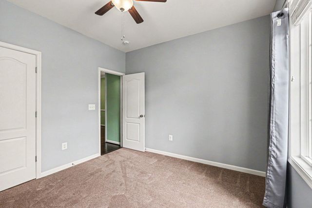 1095 TIMBER MILL LN, Fredericksburg, VA 22406