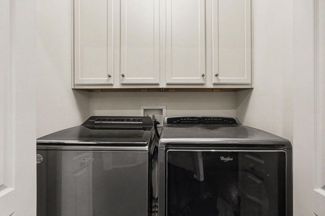 1095 TIMBER MILL LN, Fredericksburg, VA 22406
