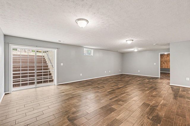 1095 TIMBER MILL LN, Fredericksburg, VA 22406