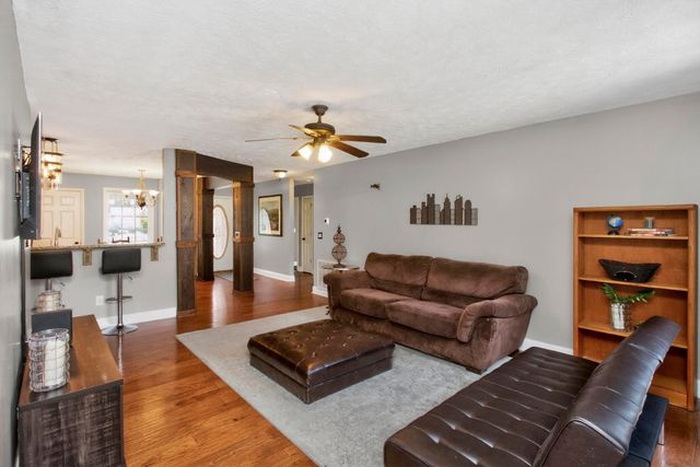 801 N DuPont Ave, N, Madison, TN 37115