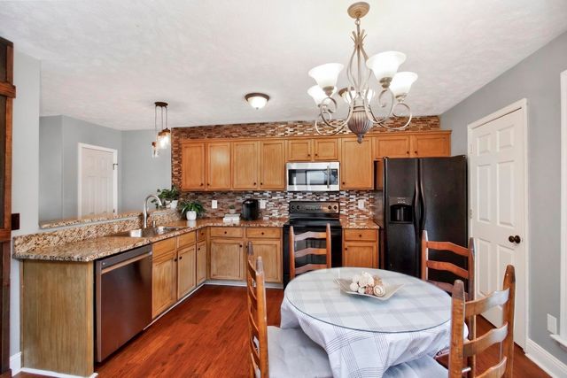 801 N DuPont Ave, N, Madison, TN 37115