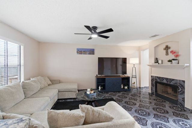 8173 Heritage Place Drive, Fort Worth, TX 76137