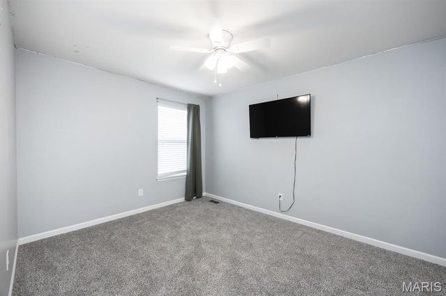 3020 Blackwood Drive, Belleville, IL 62221