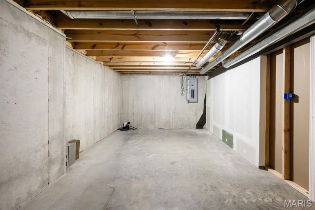 3020 Blackwood Drive, Belleville, IL 62221