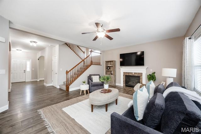 3020 Blackwood Drive, Belleville, IL 62221