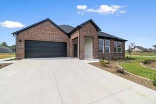 40 Plantation Drive, Mayflower, AR 72106