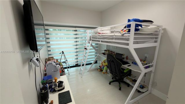 5765 SW 151st Ave, Miami, FL 33193