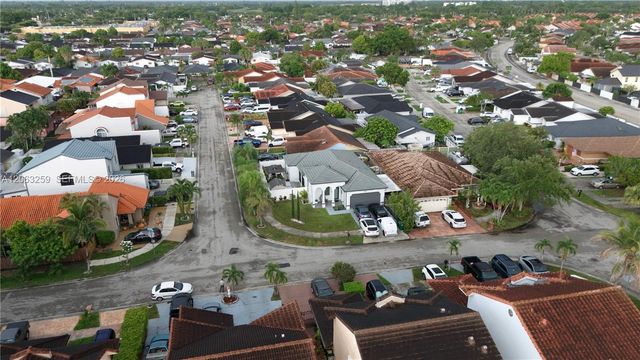 5765 SW 151st Ave, Miami, FL 33193