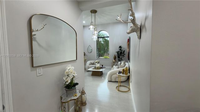5765 SW 151st Ave, Miami, FL 33193