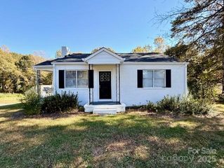 1408 Linwood Road, Gastonia, NC 28052